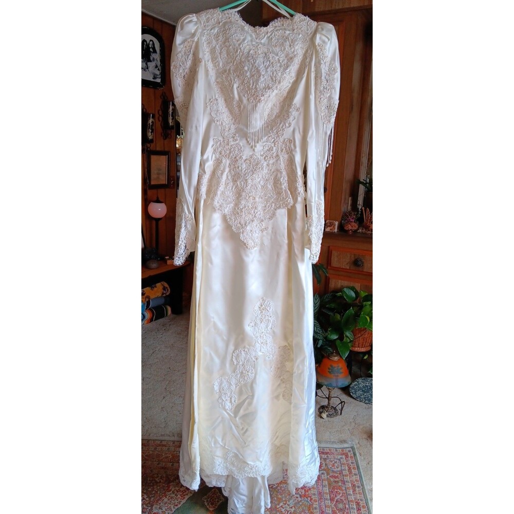 Vintage 70s Bridal Originals Size 12 Long Sleeve White Beaded Wedding Dress